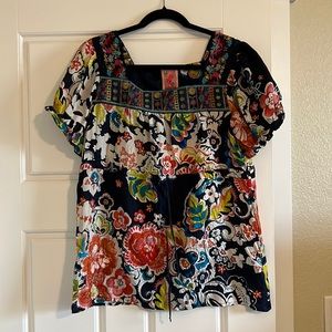 Colorful xs Johnny was brand new top